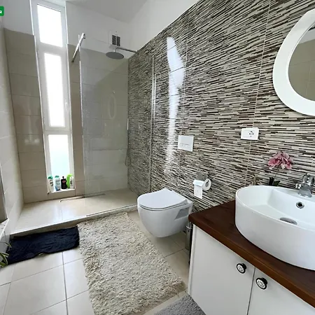 Farka Luxury