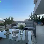 Farka Luxury * Tiran